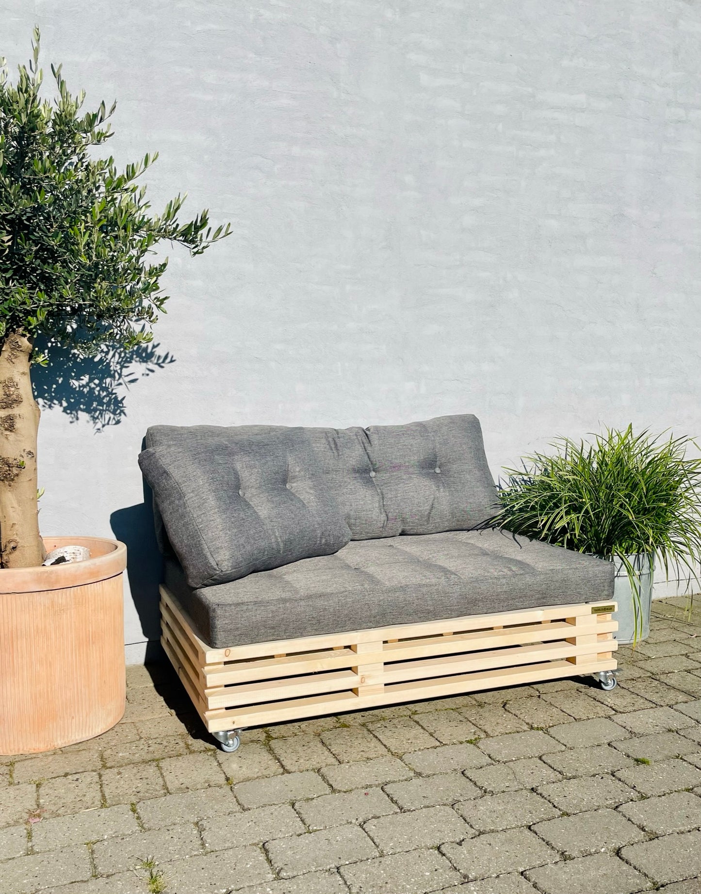 Loungesofa af traller inkl. Hynde