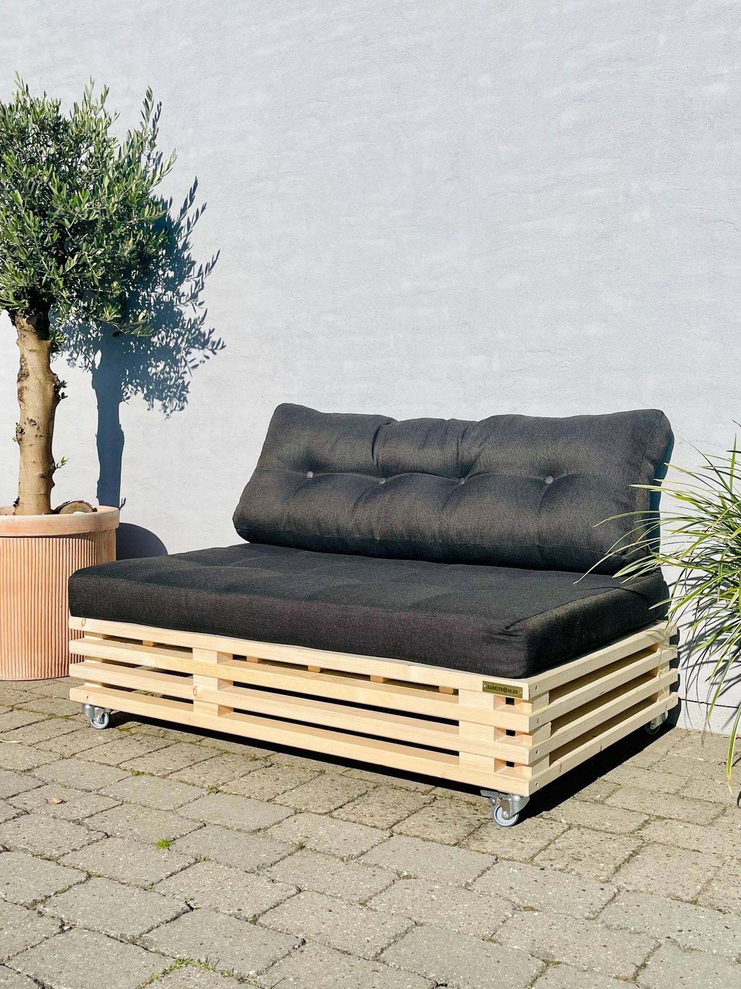 Loungesofa af traller inkl. Hynde